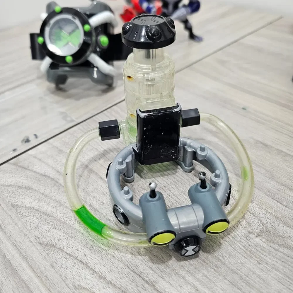 Playmates Toys Ben 10 Omnitrix 2017 WORKS LIGHT SOUND? Toy lot Overflow Vulkanus